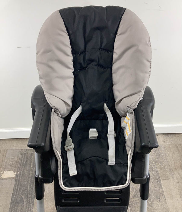 Shop Graco DuoDiner DLX 6-in-1 High Chair, Nude/Black at Goodbuygears