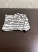 secondhand Breastfeeding/Car Seat/High Chair Cover