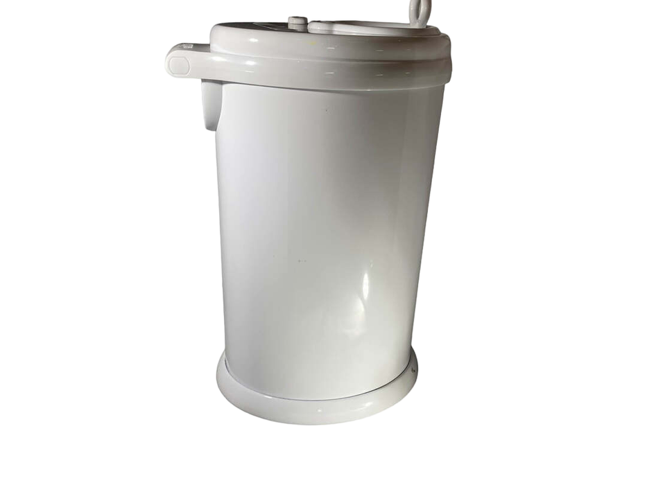 Shop Ubbi Diaper Pail, White at Goodbuygears