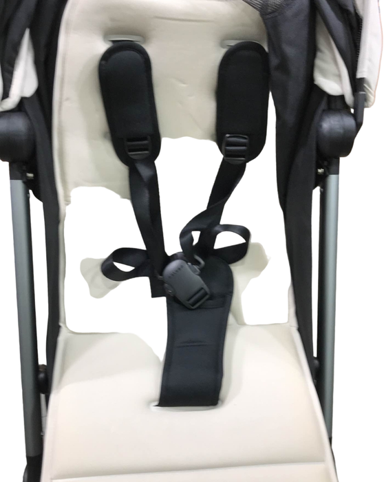 Shop Colugo Compact Stroller, 2022, Dune at Goodbuygears