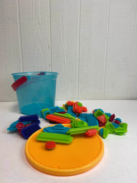 secondhand Bristle Blocks