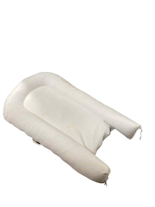 Shop DockATot Grand Dock, White at Goodbuygears