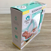 secondhand Blooming Bath Baby Bath, In seafoam and white