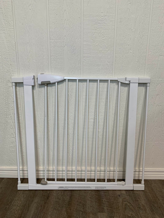 used Munchkin Easy Close Gate