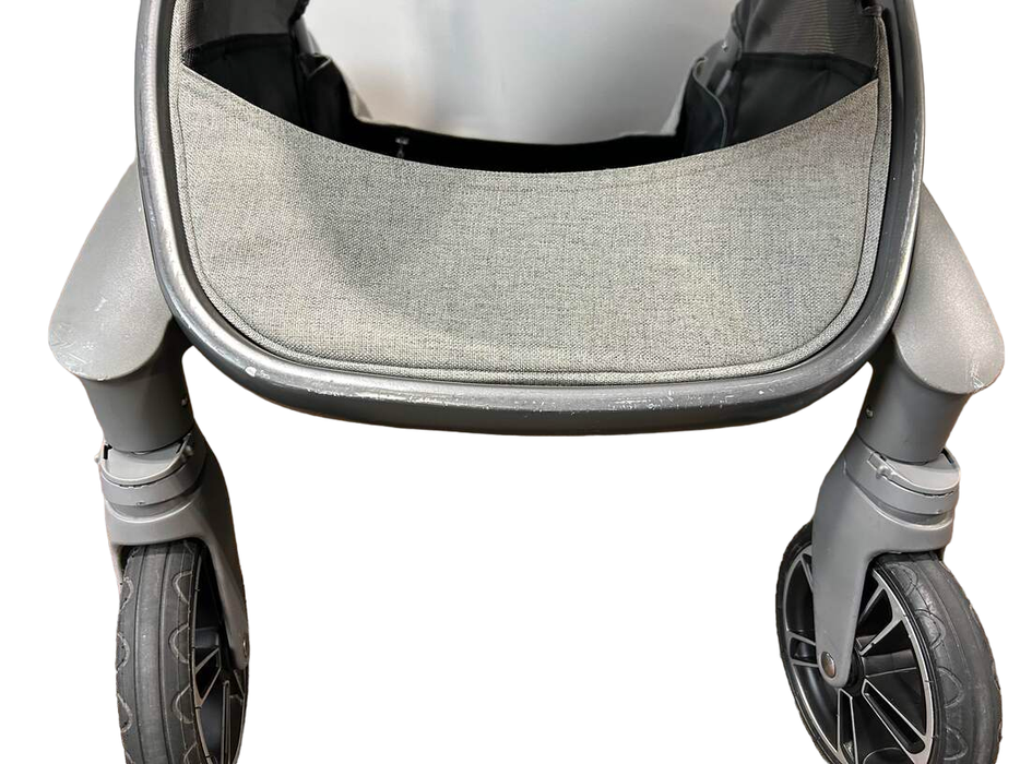 Shop Nuna Demi Grow Stroller, 2019, Threaded at Goodbuygears