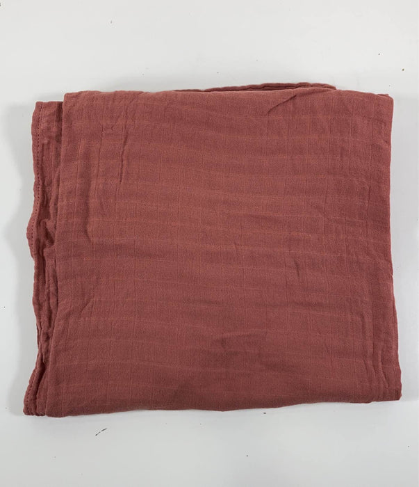 used LifeTree Muslin Swaddle Blankets, Set Of 2