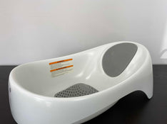 used Boon Soak 3-stage Bathtub