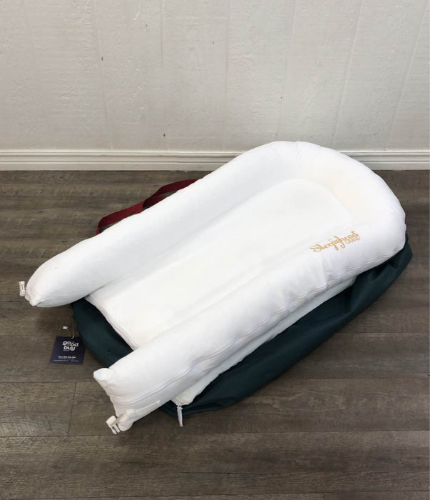 Shop Dockatot Grand Dock, Pristine White at Goodbuygears