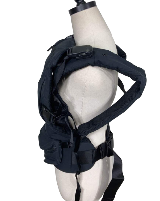 Shop Colugo The Baby Carrier, Black at Goodbuygears