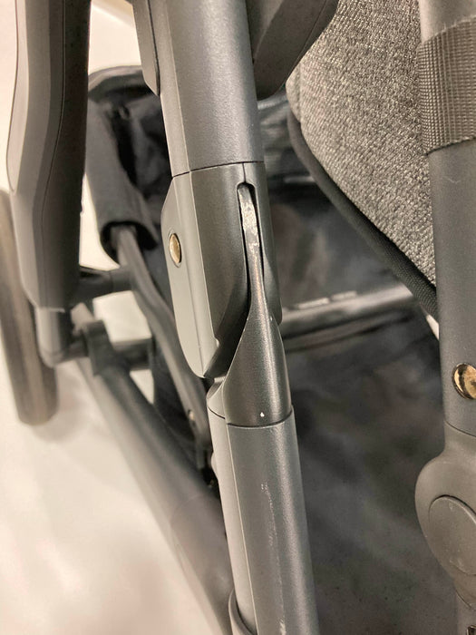 Shop UPPAbaby CRUZ V2 Stroller, Greyson (Charcoal Melange), 2021 at Goodbuygears