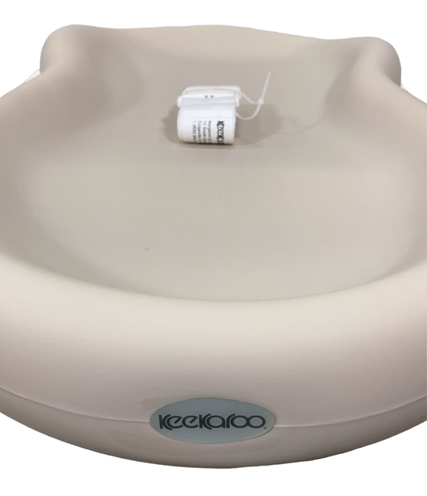Shop Keekaroo Peanut Changing Pad, Vanilla at Goodbuygears