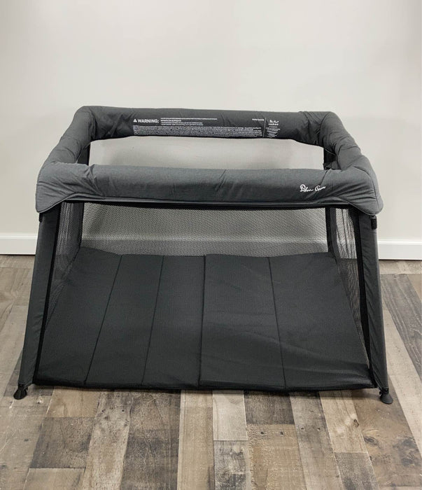 Shop Silver Cross Slumber Travel Crib at Goodbuygears