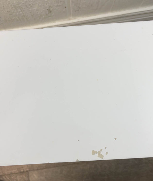 secondhand Sorelle Providence Changing Table Topper