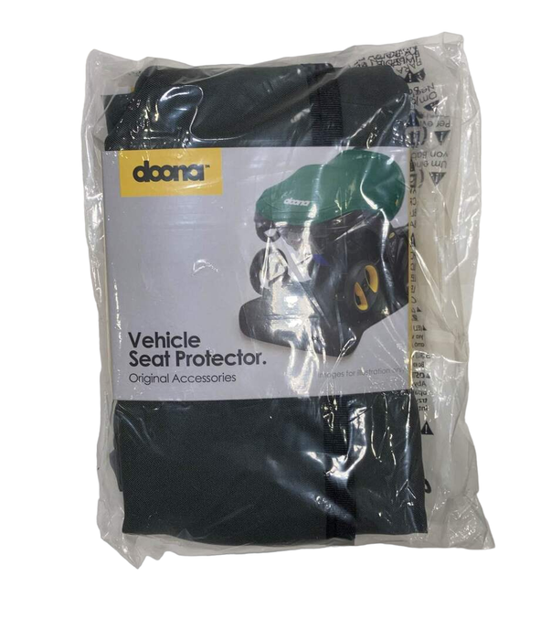 Shop Doona Infant Car Seat & Stroller Combo, 2022, Nitro Black at Goodbuygears
