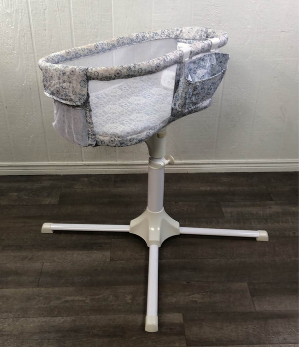 Shop Halo BassiNest Swivel Sleeper, Luxe Plus Series at Goodbuygears