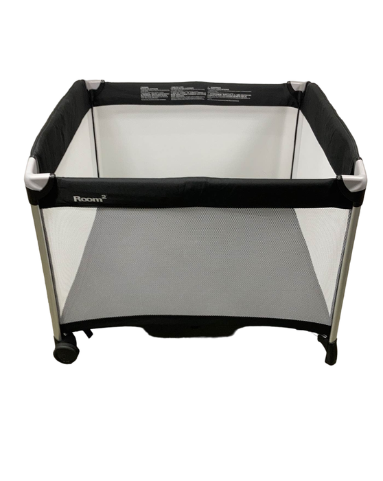 secondhand Joovy Room2 Playard, Black