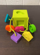 Shop Fat Brain Toys Oombee Cube at Goodbuygears