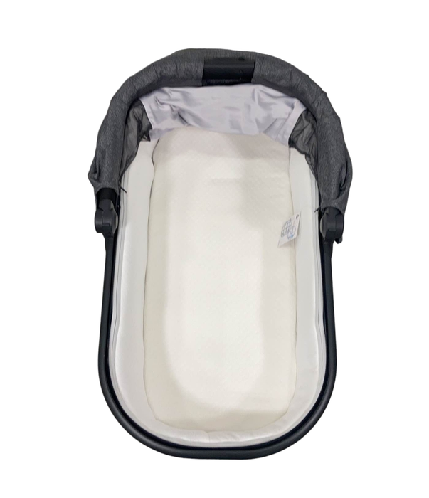 Shop UPPAbaby VISTA V2 Stroller, 2022, Greyson (Charcoal Melange) at Goodbuygears
