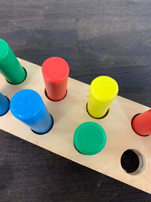 Melissa & Doug Deluxe Pounding Bench