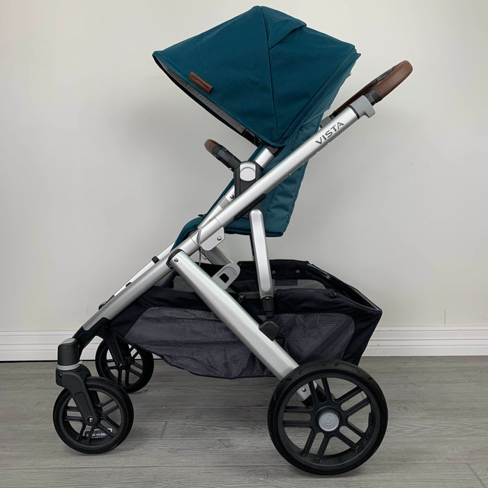 Shop UPPAbaby VISTA V2 Stroller, Finn (Deep Sea) at Goodbuygears