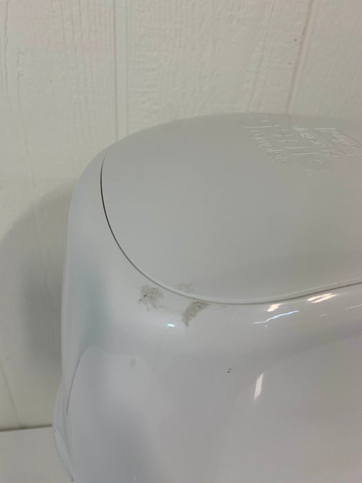 secondhand Playtex Diaper Genie Complete