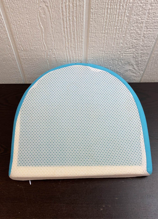 secondhand AkejuComfort Maternity Pillow Memory Foam Wedge with Cooling Gel