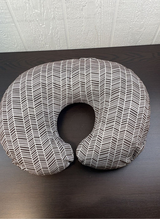 used Kids N’ Such Nursing Pillow Cover With Nursing Pillow