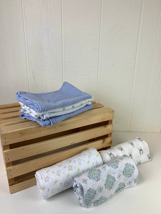 used BUNDLE Baby Swaddles