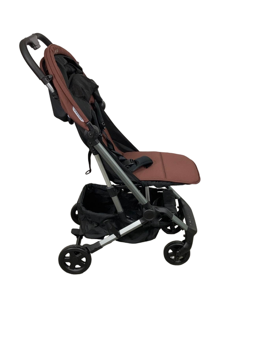 Shop Colugo Compact Stroller, 2022, Cocoa at Goodbuygears
