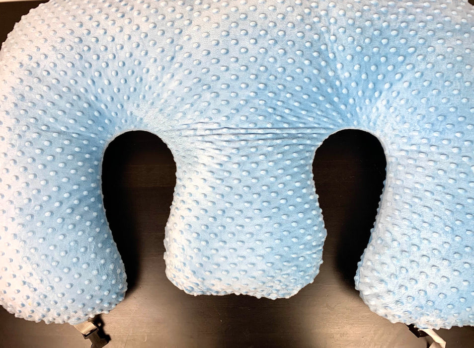 secondhand Twin Z Nursing Pillow