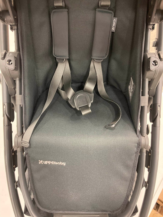 Shop UPPAbaby CRUZ V2 Stroller, Greyson (Charcoal Melange), 2021 at Goodbuygears