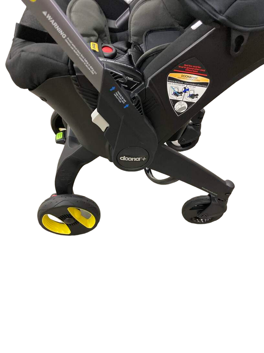 Shop Doona Infant Car Seat & Stroller Combo, 2023, Nitro Black at Goodbuygears