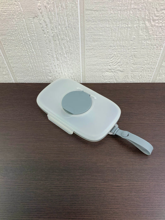 used Skip Hop Grab & Go Snug Seal Wipes Case