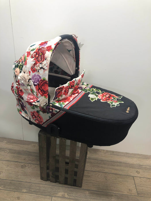 Shop Cybex MIOS LUX Carry Cot, Beige Spring Blossom at Goodbuygears