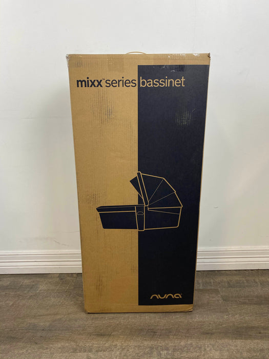 used Nuna Mixx Bassinet, Caviar