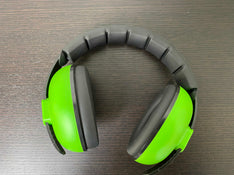 secondhand Friday Baby Noise Cancelling Ear Muffs