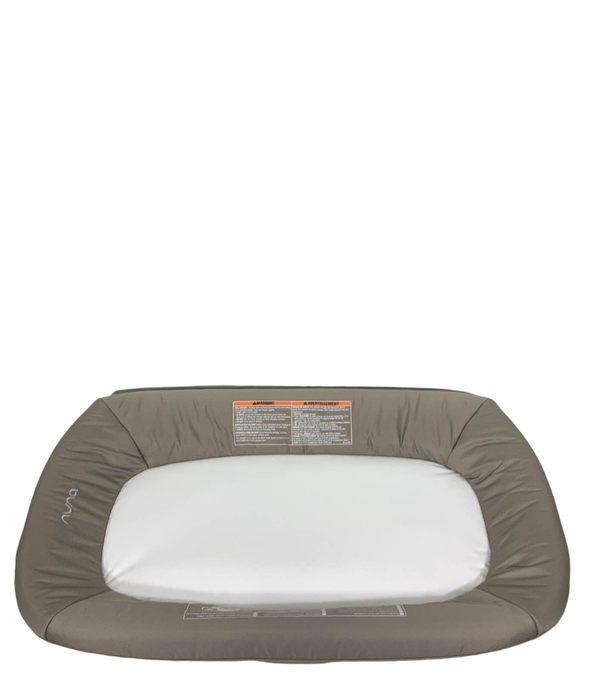 Nuna SENA Aire Travel Crib Changer, Hazelwood