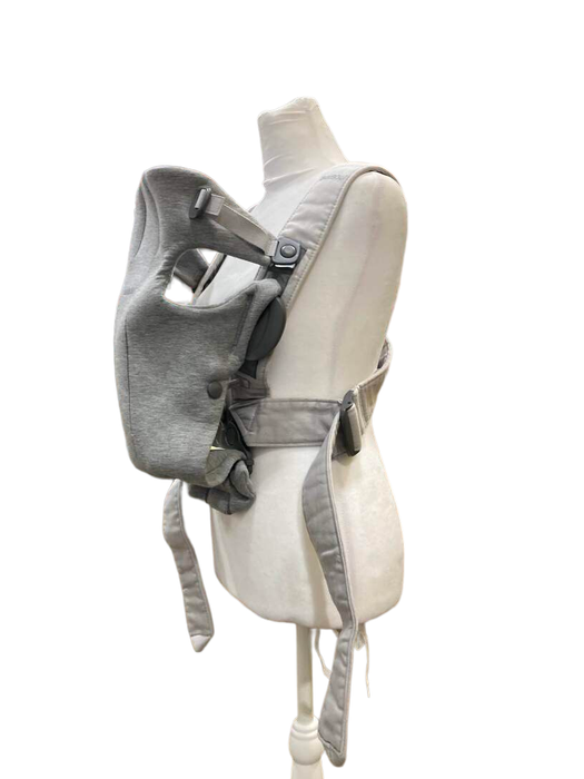 Shop BabyBjorn Baby Carrier Mini, Light Gray 3D Jersey at Goodbuygears