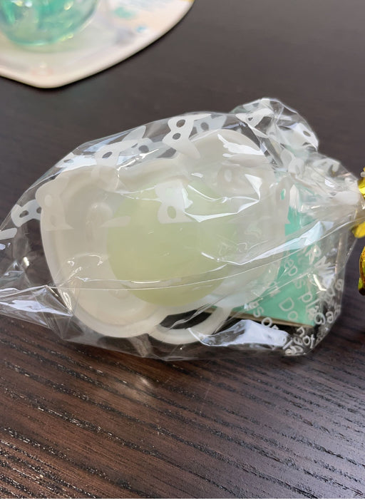 secondhand BUNDLE Pacifiers