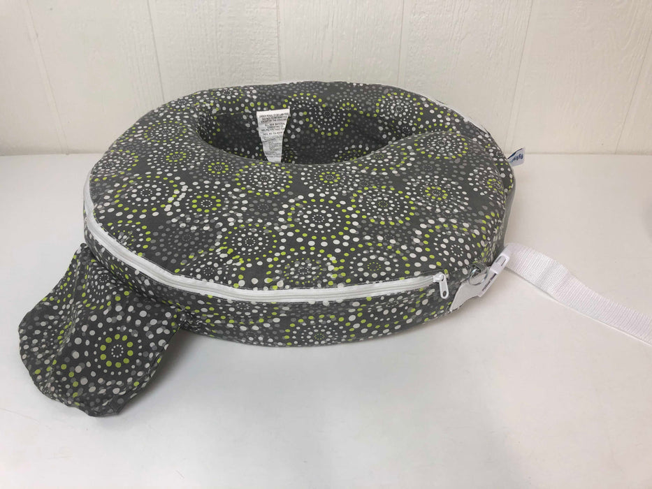 secondhand My Brest Friend Nursing Pillow