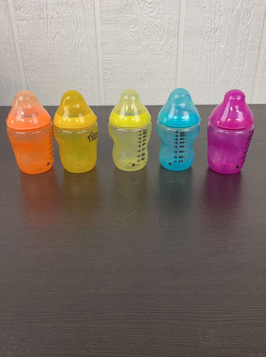 used BUNDLE Tommee Tippee Bottles