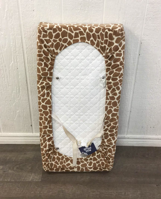 Shop Contoured Changing Pad with Cover at Goodbuygears