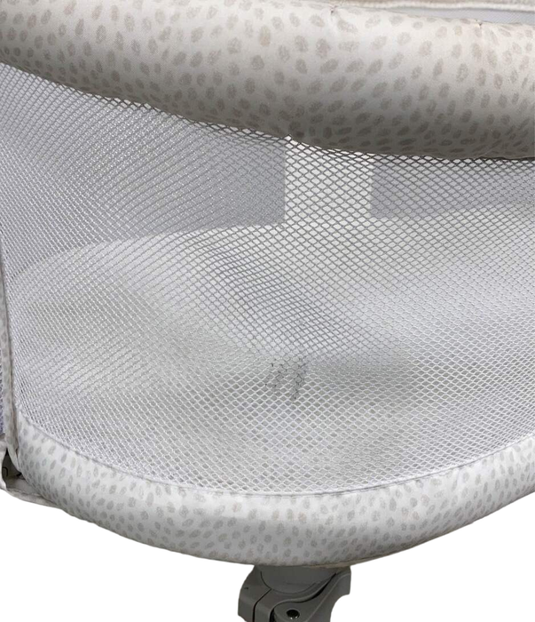 Halo BassiNest Swivel Sleeper, Premiere Series
