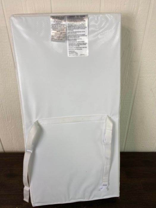 secondhand Summer Infant Contoured Changing Pad