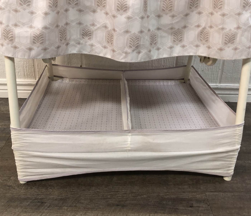 used Simmons Kids Silent Auto Gliding Elite Bassinet