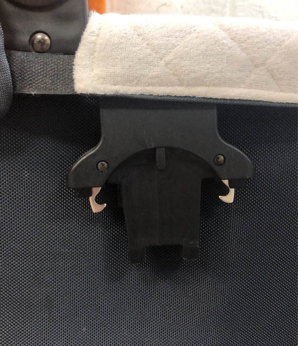 Shop UPPAbaby V2 Bassinet at Goodbuygears
