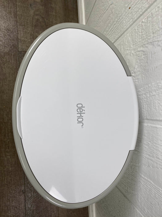 used Diaper Dekor Plus Diaper Pail