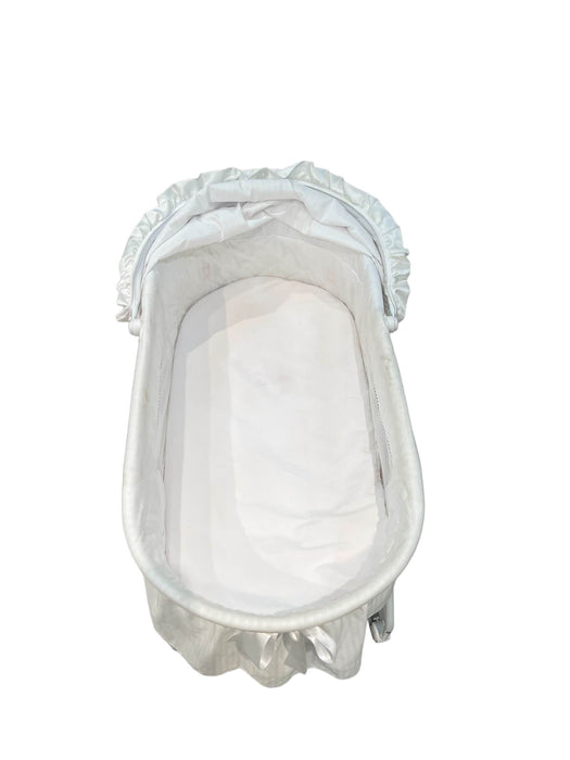 Shop Delta Children Sweet Beginnings Bassinet, White at Goodbuygears