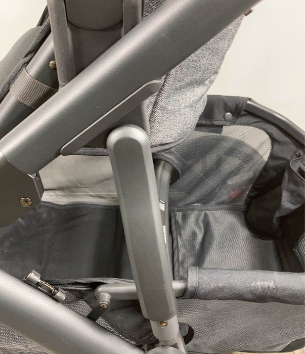 Shop UPPAbaby VISTA V2 Stroller, 2021, Greyson (Charcoal Melange) at Goodbuygears