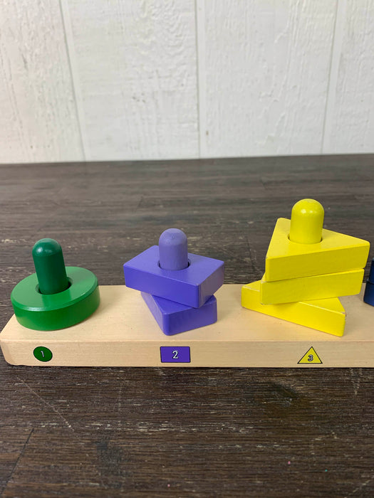 secondhand Melissa & Doug Stack & Sort Board